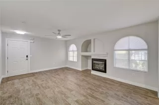 Photo #2: 2730882 Listing