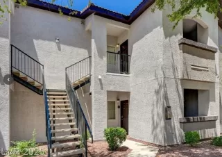 Photo #1: 2730919 Listing 