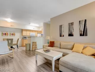 Photo #2: 2730919 Listing 