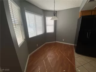 Photo #5: 2730928 Listing 