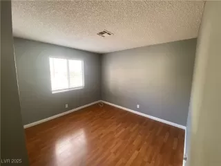 Photo #6: 2730928 Listing 