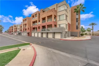 Photo #2: 2730955 Listing 