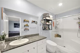 Photo #4: 2730960 Listing 