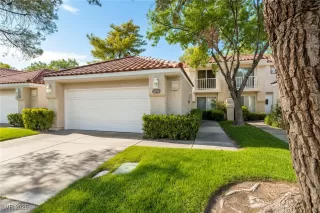 Photo #1: 2730982 Listing