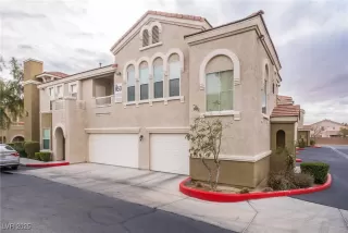 Photo #1: 2731011 Listing 