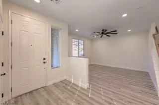 Photo #4: 2731023 Listing 