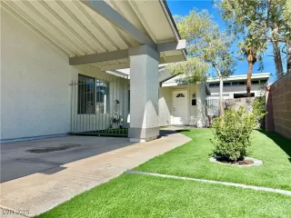 Photo #5: 2731032 Listing 