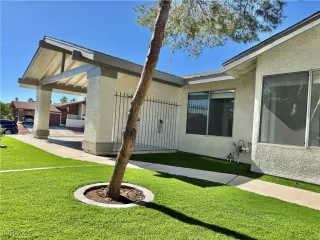 Photo #6: 2731032 Listing 