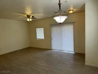 Photo #4: 2731034 Listing 