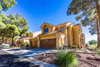 Photo #2: 2731051 Listing 