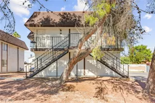 Photo #6: 2731052 Listing 