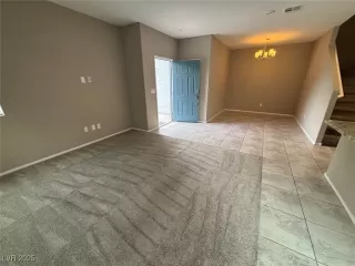 Photo #5: 2731073 Listing 