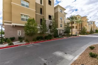 Photo #2: 2731109 Listing 