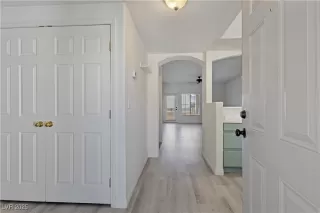 Photo #3: 2731112 Listing 