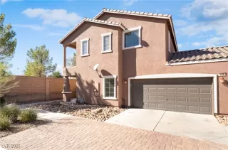 Photo #1: 2731123 Listing 