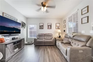 Photo #5: 2731123 Listing 