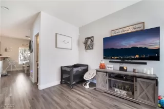 Photo #6: 2731123 Listing 