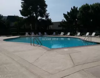 Photo #2: 2731134 Listing