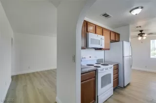 Photo #2: 2731149 Listing 