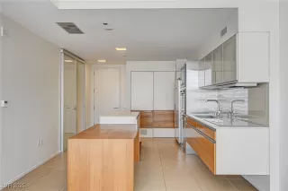 Photo #6: 2731185 Listing 