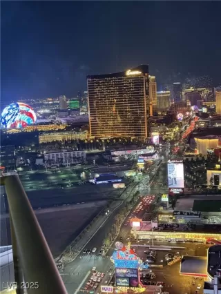 Photo #2: 2731196 Listing 