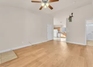 Photo #4: 2731200 Listing 