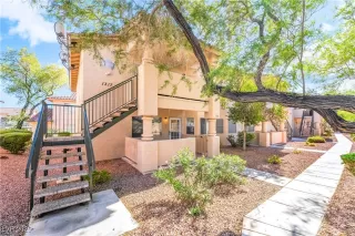 Photo #1: 2731202 Listing