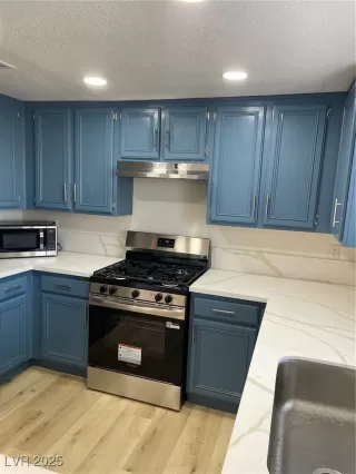 Photo #3: 2731270 Listing 