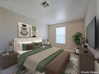 Photo #5: 2731295 Listing