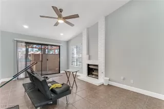 Photo #3: 2731302 Listing 