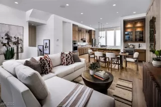 Photo #3: 2731312 Listing 