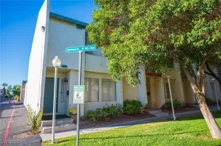 More Details about MLS # 2731318 : 3383 TOWNHOUSE DRIVE