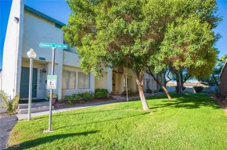 Photo #1: 2731318 Listing 