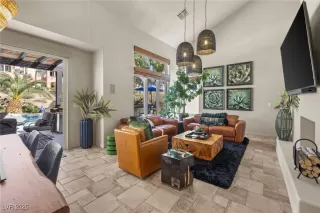 Photo #3: 2731348 Listing 