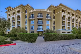 Photo #2: 2731384 Listing 