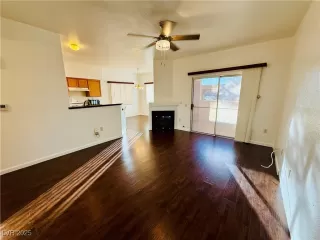 Photo #5: 2731415 Listing 