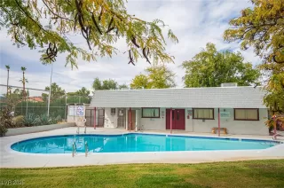 Photo #1: 2731420 Listing 