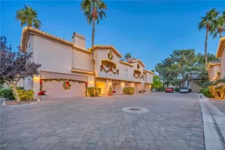 Primary Photo for MLS#: 2731558