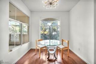 Photo #6: 2731558 Listing 