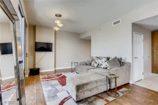 Photo #3: 2731582 Listing 