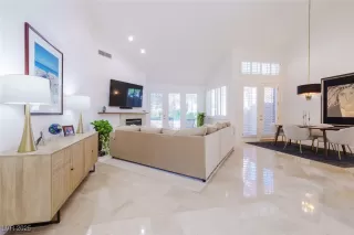 Primary Photo for MLS#: 2731588