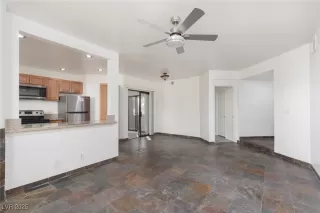 Photo #5: 2731611 Listing