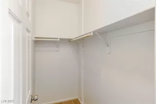 Photo #6: 2731613 Listing 