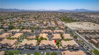 More Details about MLS # 2731626 : 5855 VALLEY DRIVE 2106