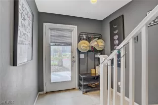 Photo #3: 2731642 Listing