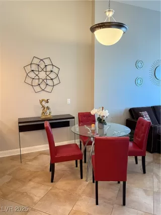 Photo #5: 2731660 Listing 