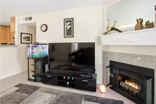 More Details about MLS # 2731729 : 5206 MANDALAY SPRINGS DRIVE 204