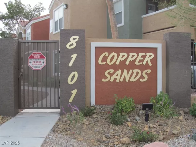 MLS: 2731736 Condo For Sale