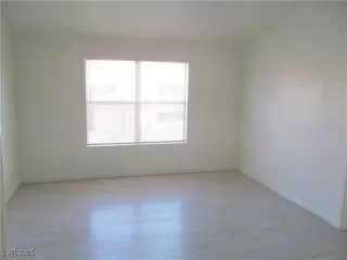 Photo #6: 2731736 Listing 