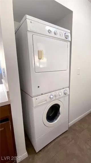 Photo #6: 2731738 Listing 